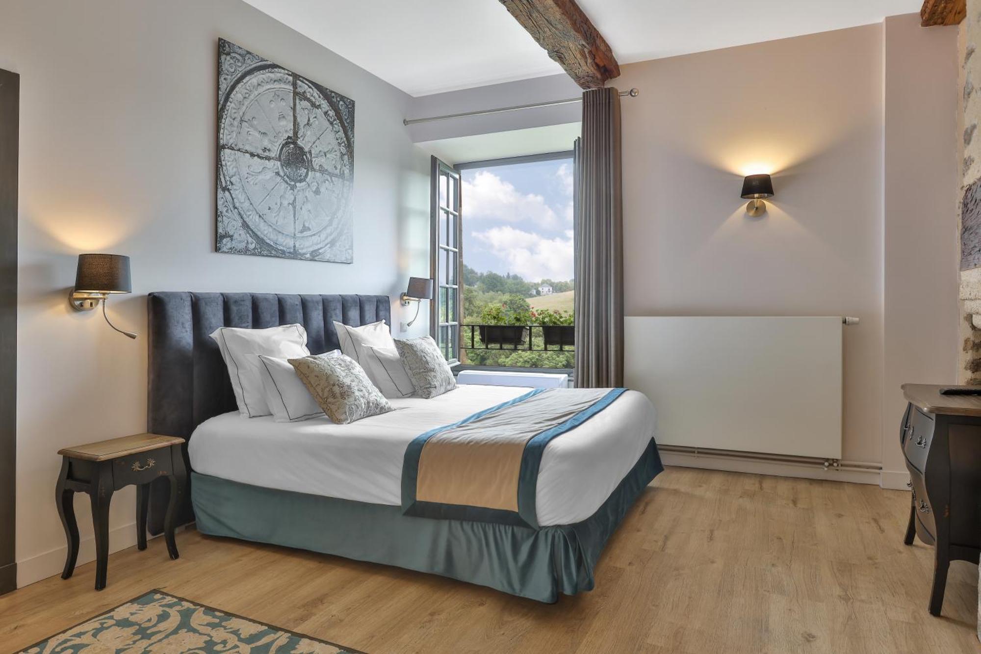 Hotel Joyet De Maubec Uzerche Ngoại thất bức ảnh